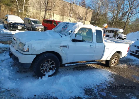 2011 Ford Ranger Sport z USA, uszkodzony, nr VIN 1FTLR4FE2BPA10889